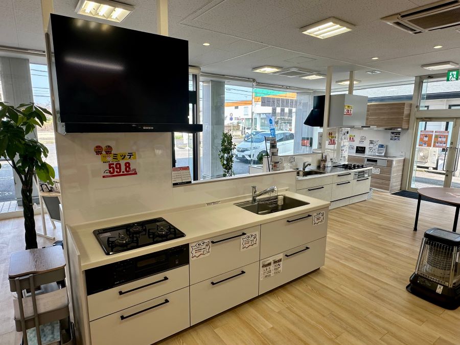 リフォ吉小山ショールーム　キッチン　展示